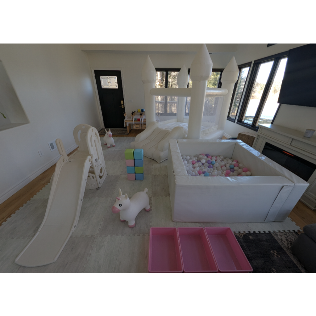 Little Bambino Luxury Basic (customizable)